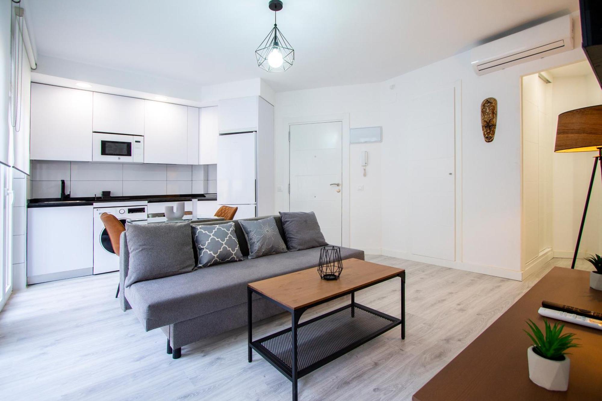 Apartamentos Cuatro Caminos Madri Exterior foto