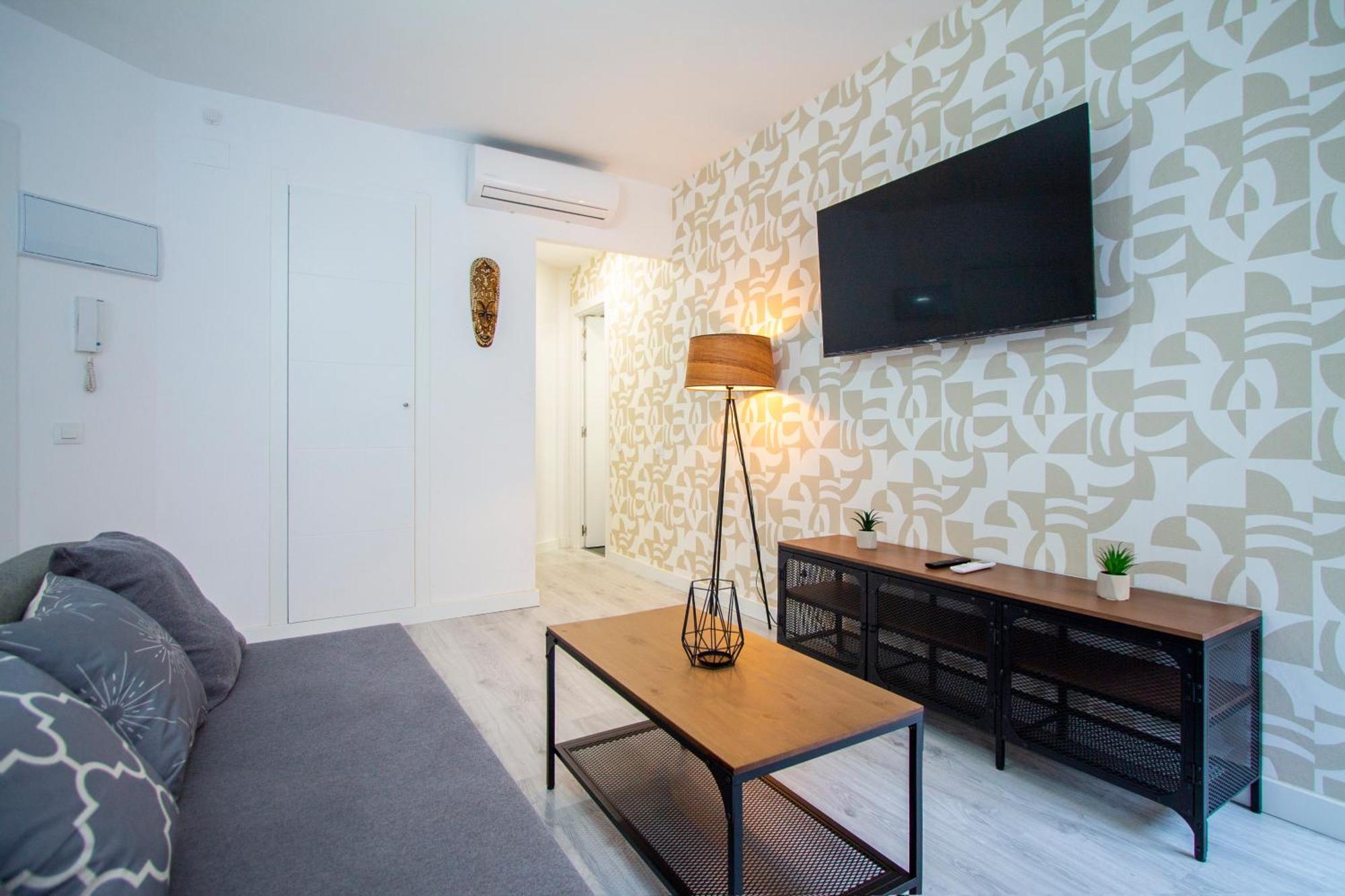 Apartamentos Cuatro Caminos Madri Exterior foto