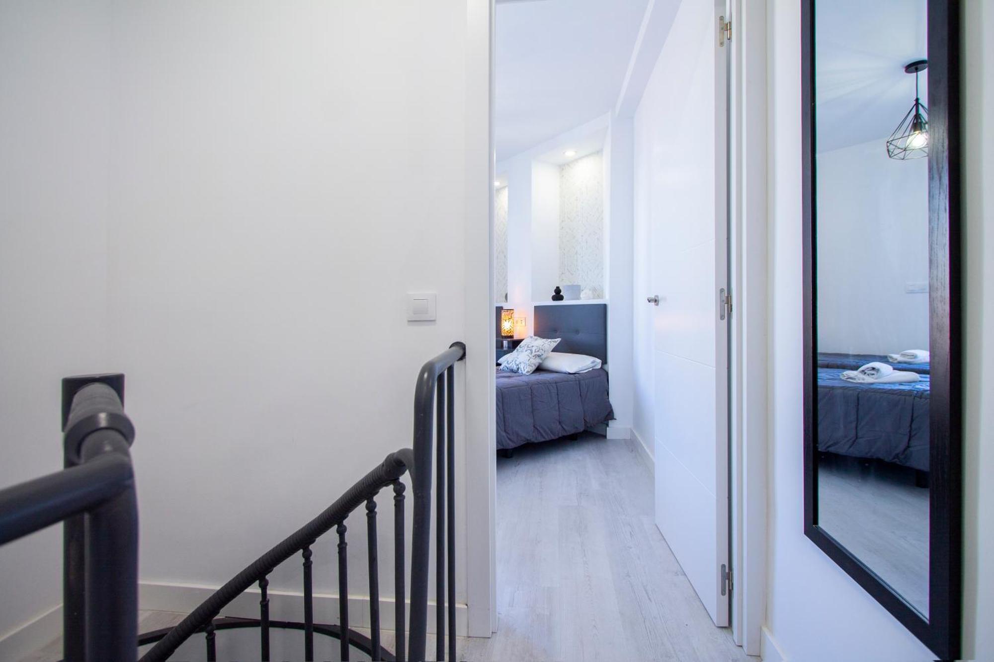Apartamentos Cuatro Caminos Madri Exterior foto