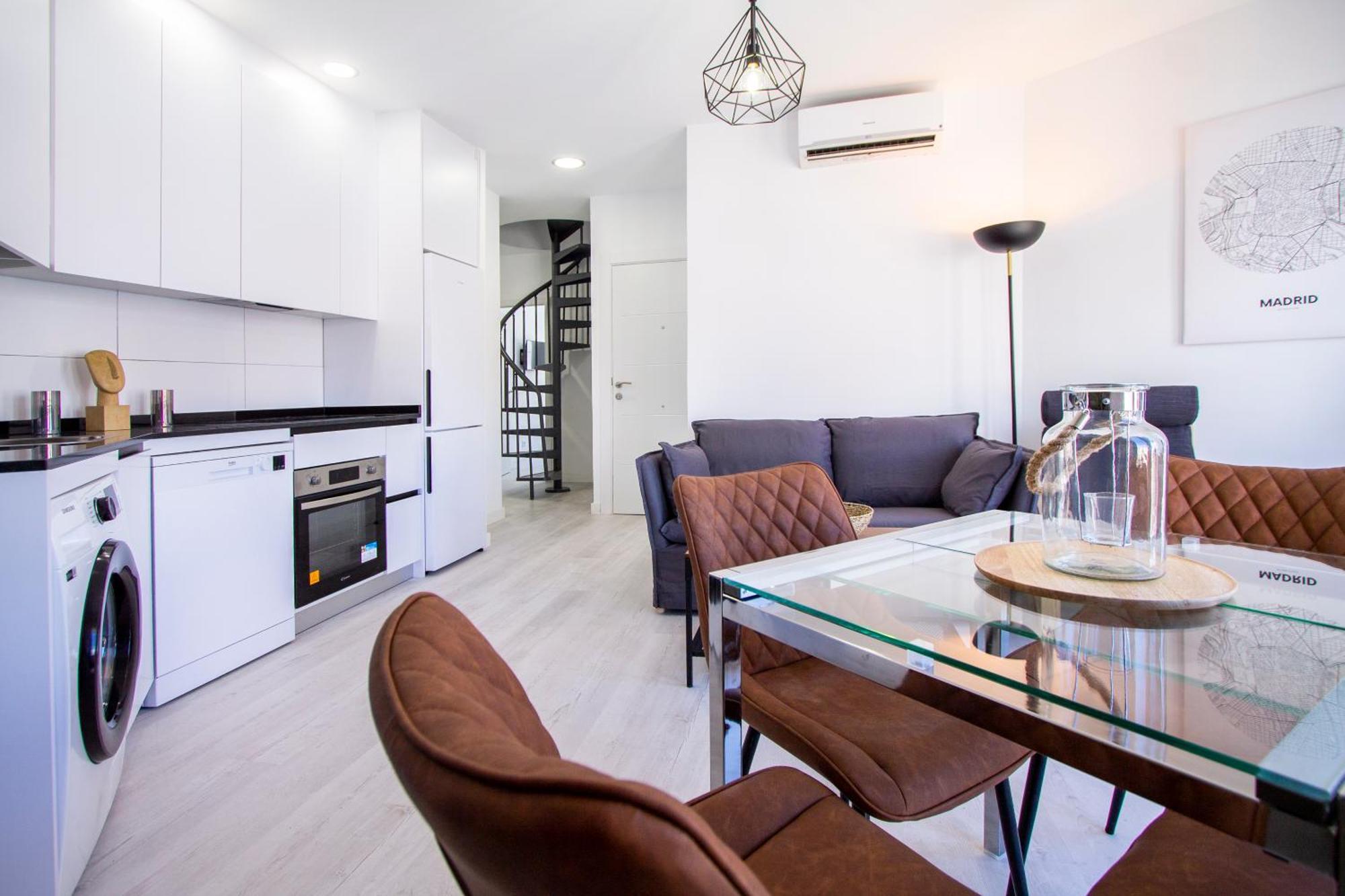 Apartamentos Cuatro Caminos Madri Exterior foto